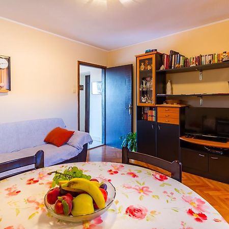 מאלינסקה Apartment Manzoni מראה חיצוני תמונה