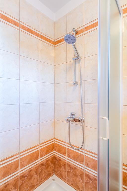מאלינסקה Apartment Manzoni מראה חיצוני תמונה